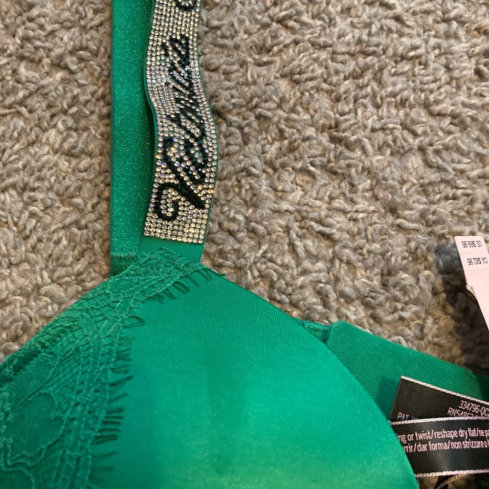 Bling Bra - Picture 3 of 3